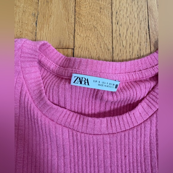 Zara Pink Crew Neck Sweater with Ribbed Texture - Picture 1 of 2